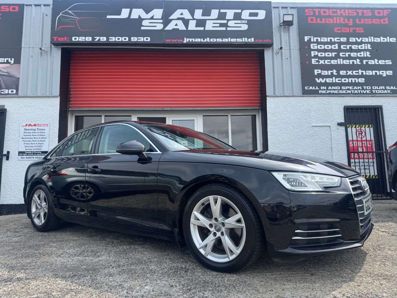 A 2017 AUDI A4 2.0 TDI ultra SE Saloon 4dr Diesel Manual Euro 6 (s/s) (150 ps) A 2017 AUDI A4 2.0 TDI ultra SE Saloon 4dr Diesel Manual Euro 6 (s/s) (150 ps)