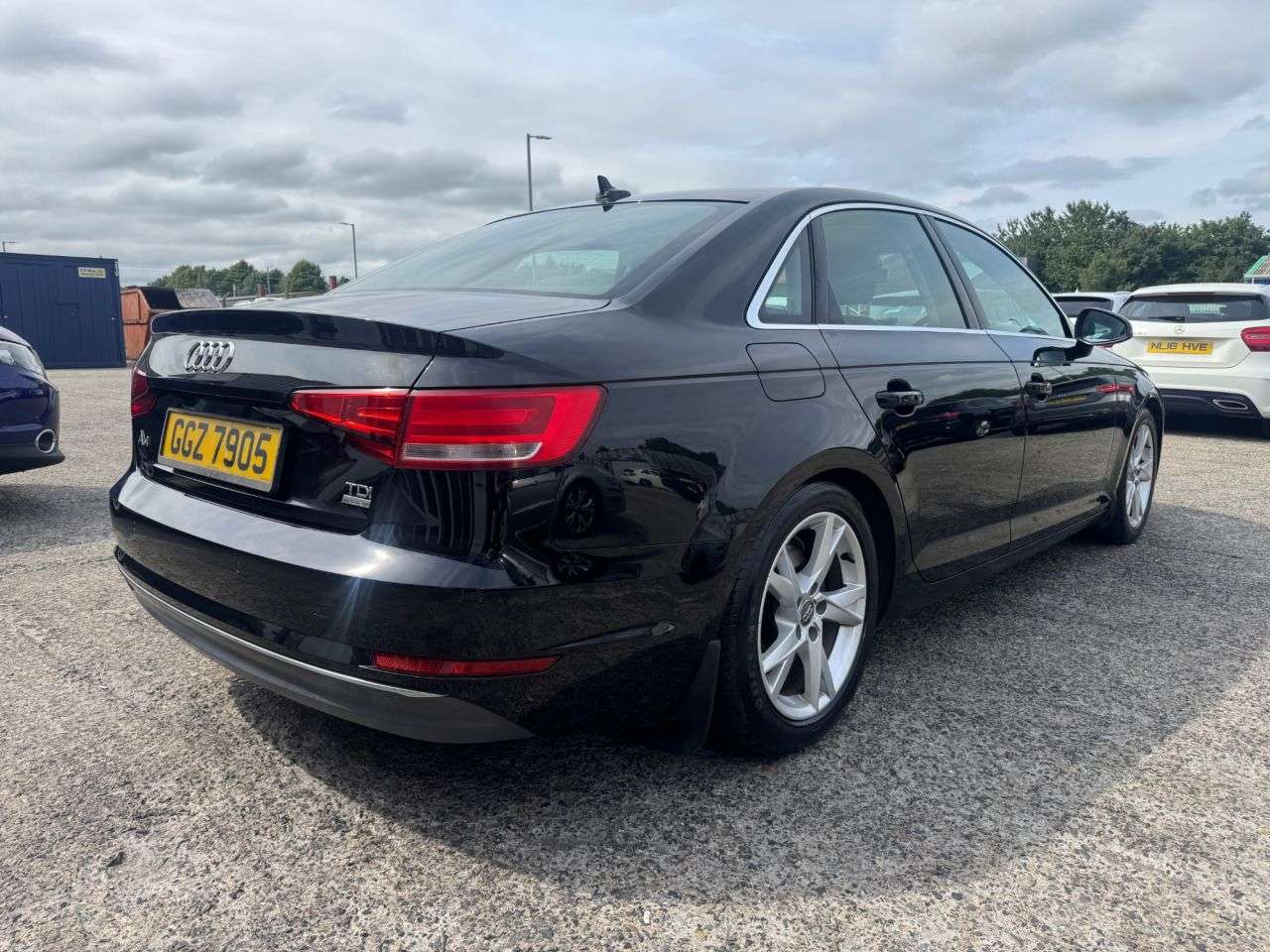 2017 AUDI A4 2017 AUDI A4