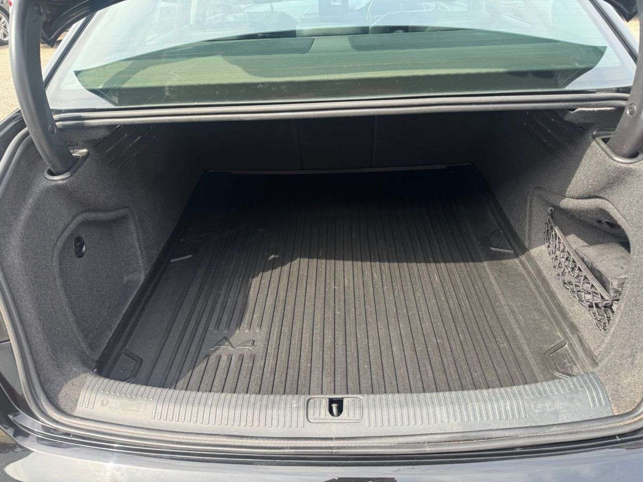 2017 AUDI A4 2017 AUDI A4