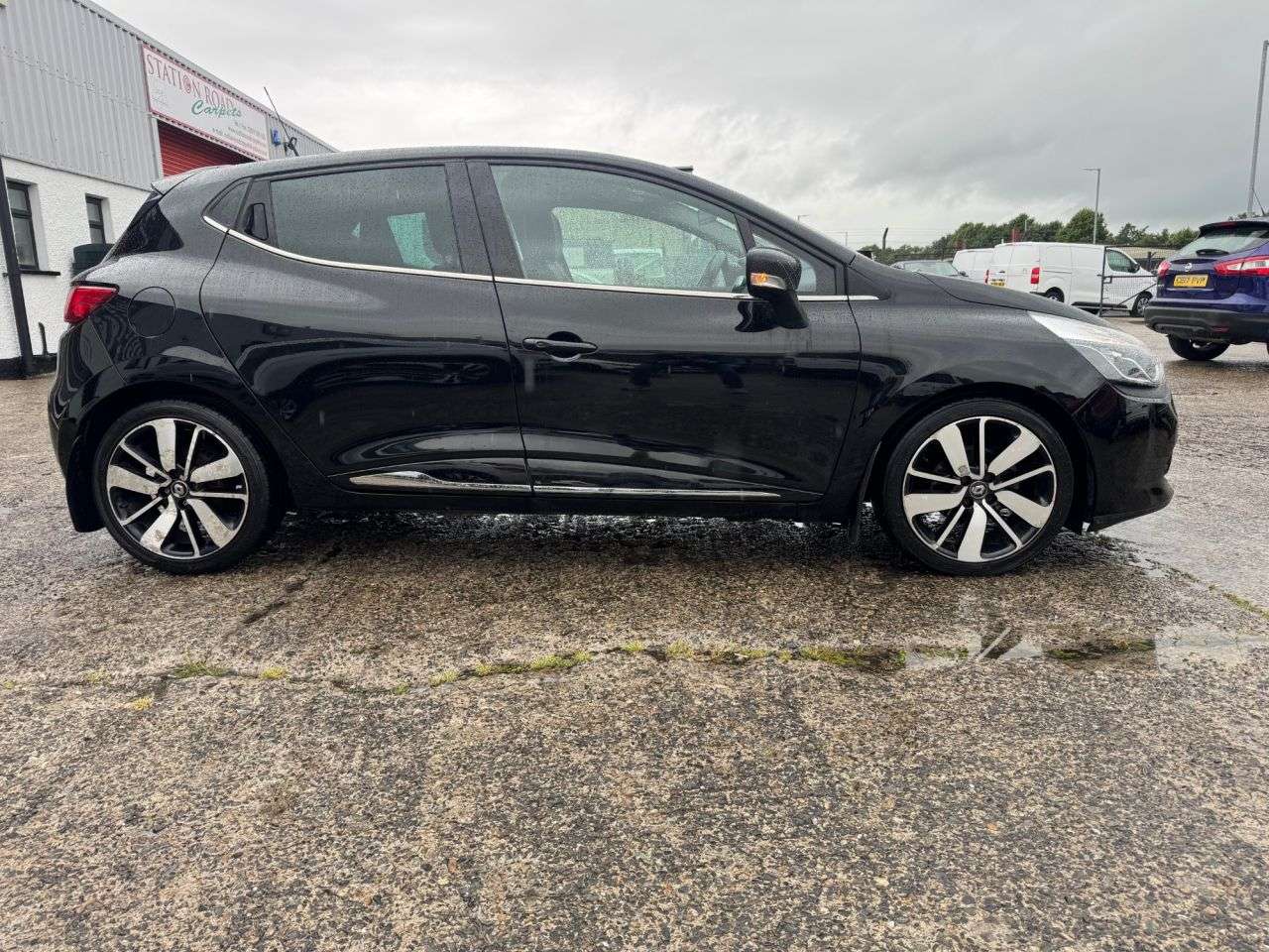 2016 RENAULT CLIO 2016 RENAULT CLIO