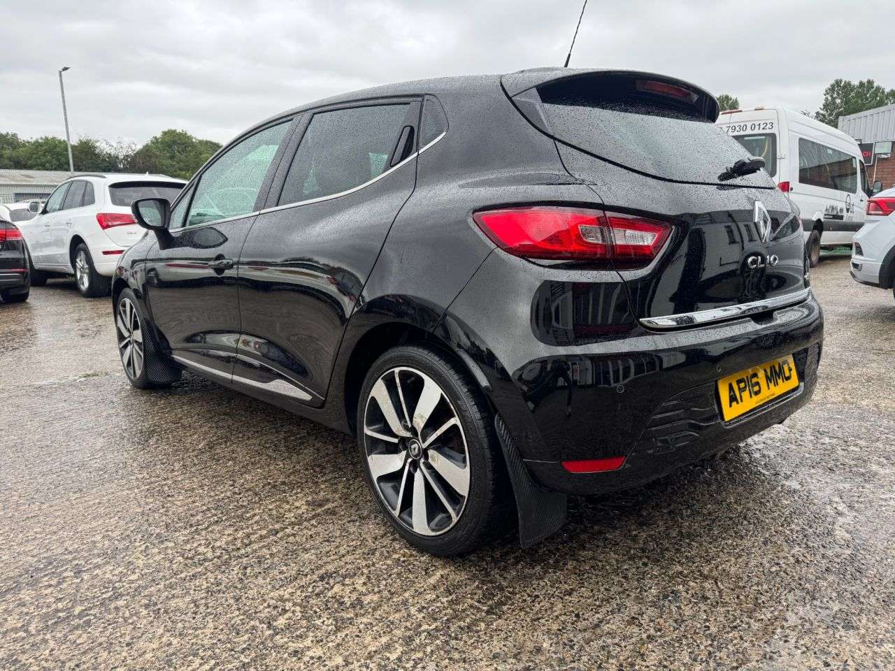 2016 RENAULT CLIO 2016 RENAULT CLIO