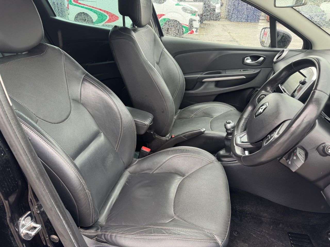 2016 RENAULT CLIO 2016 RENAULT CLIO