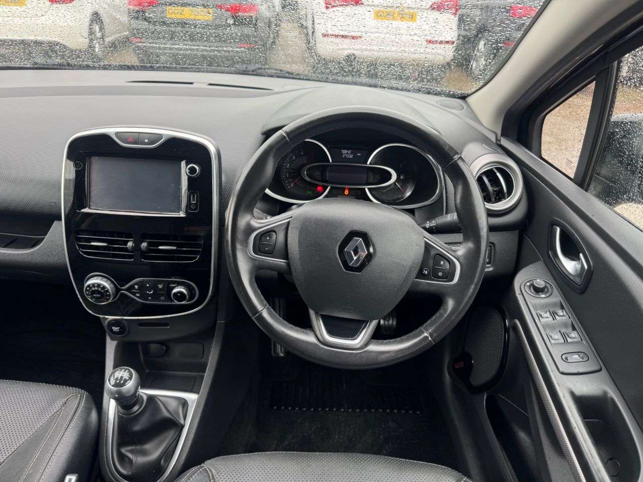 2016 RENAULT CLIO 2016 RENAULT CLIO