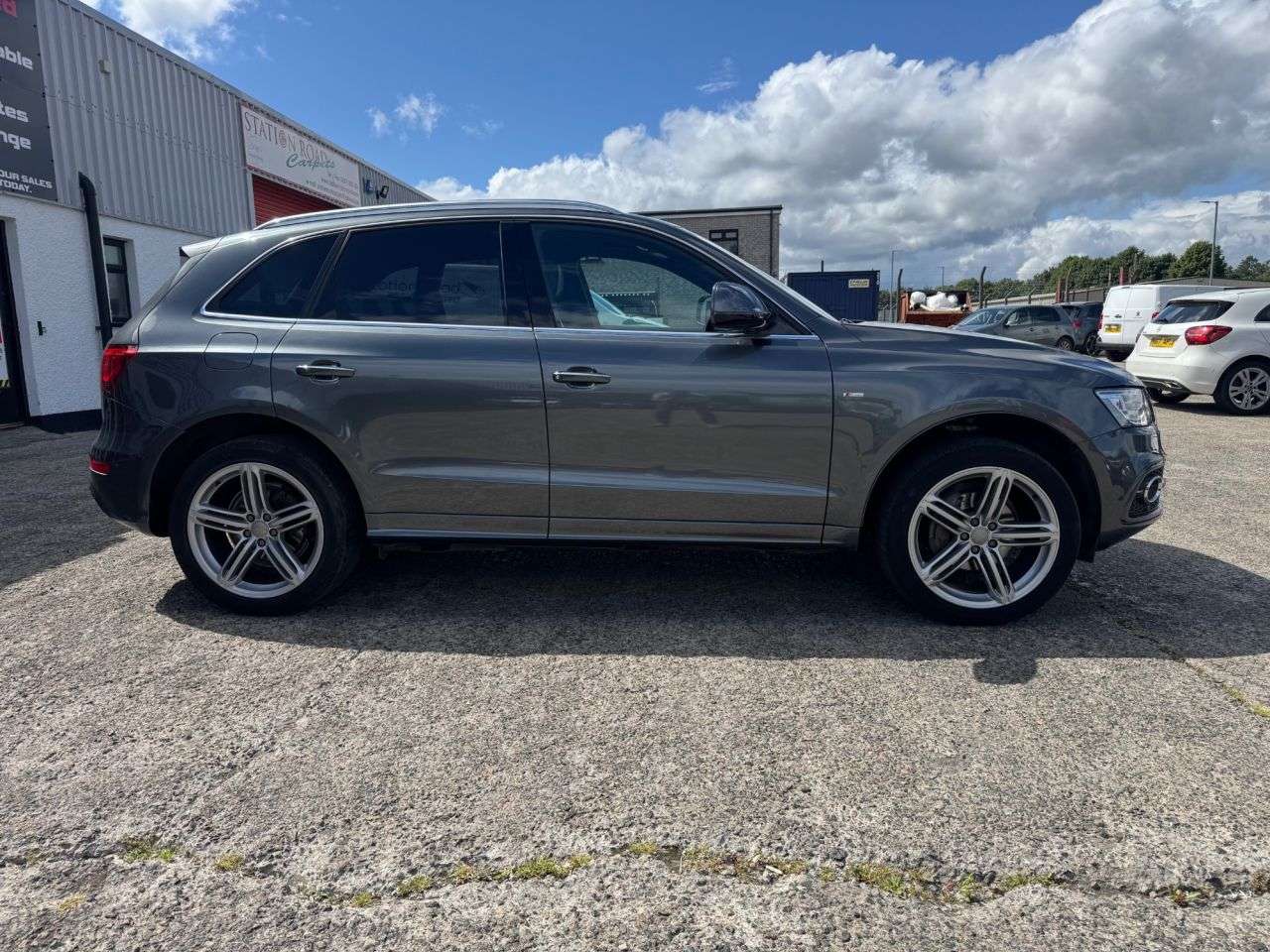 2016 AUDI Q5 2016 AUDI Q5