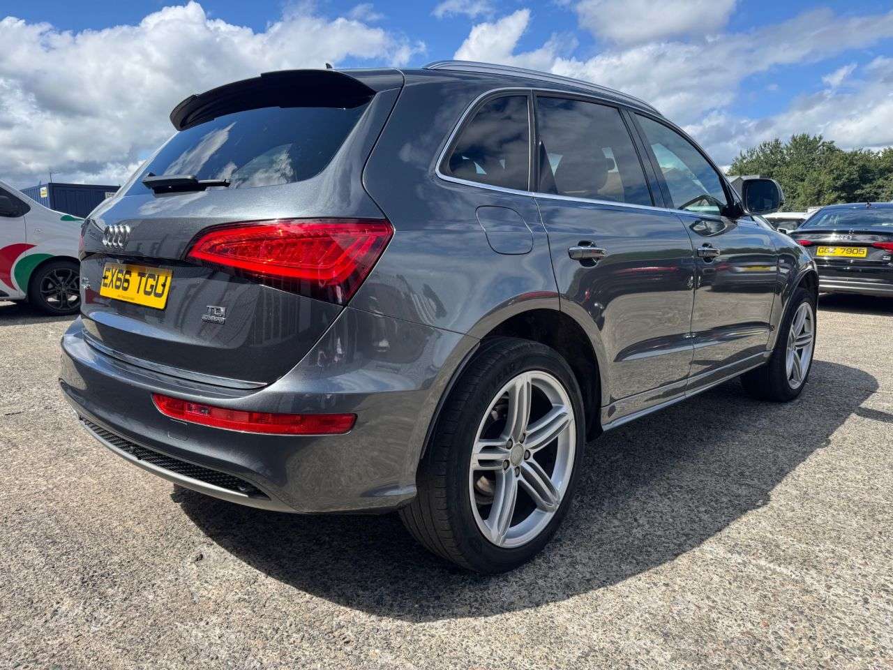 2016 AUDI Q5 2016 AUDI Q5