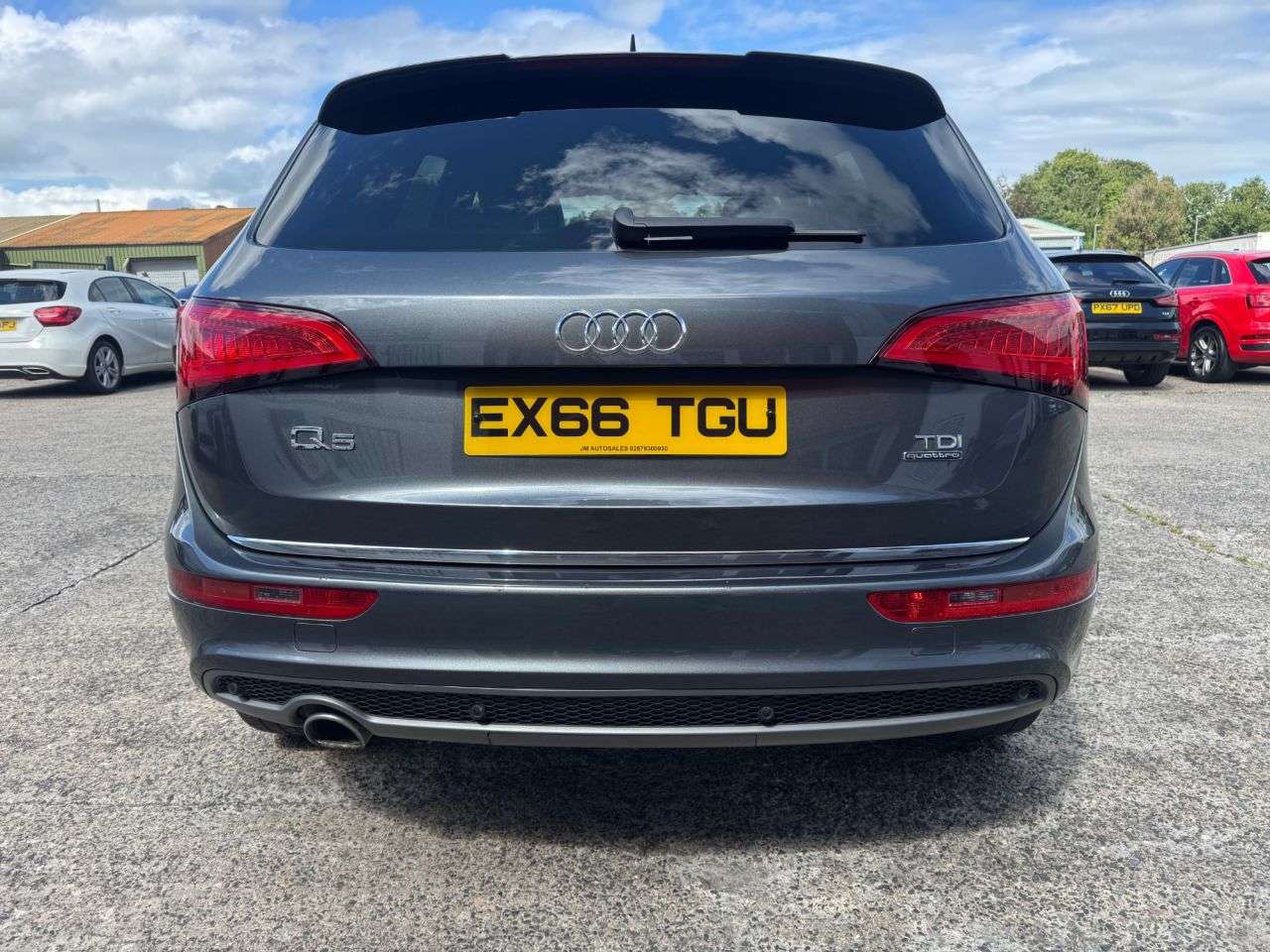 2016 AUDI Q5 2016 AUDI Q5