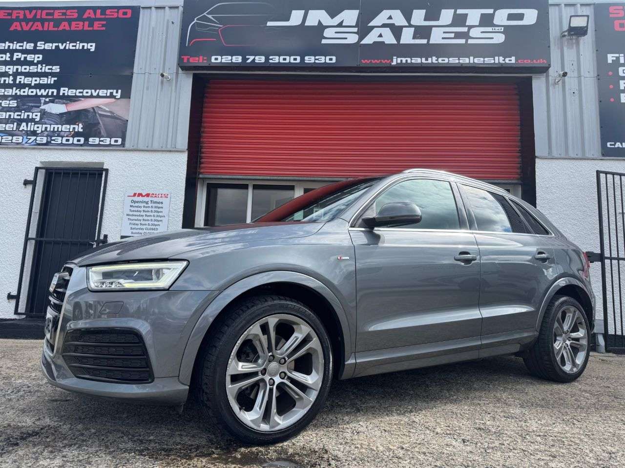 A 2016 AUDI Q3 2.0 TDI S line Plus SUV 5dr Diesel S Tronic quattro Euro 6 (s/s) (184 ps) A 2016 AUDI Q3 2.0 TDI S line Plus SUV 5dr Diesel S Tronic quattro Euro 6 (s/s) (184 ps)