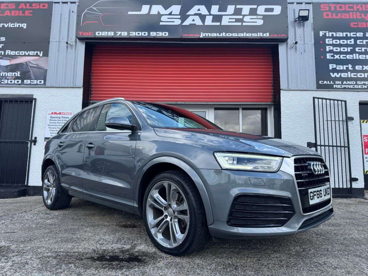 A 2016 AUDI Q3 2.0 TDI S line Plus SUV 5dr Diesel S Tronic quattro Euro 6 (s/s) (184 ps) A 2016 AUDI Q3 2.0 TDI S line Plus SUV 5dr Diesel S Tronic quattro Euro 6 (s/s) (184 ps)