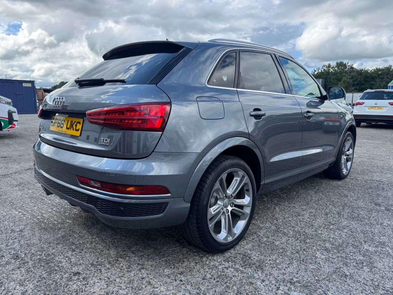 2016 AUDI Q3 2016 AUDI Q3