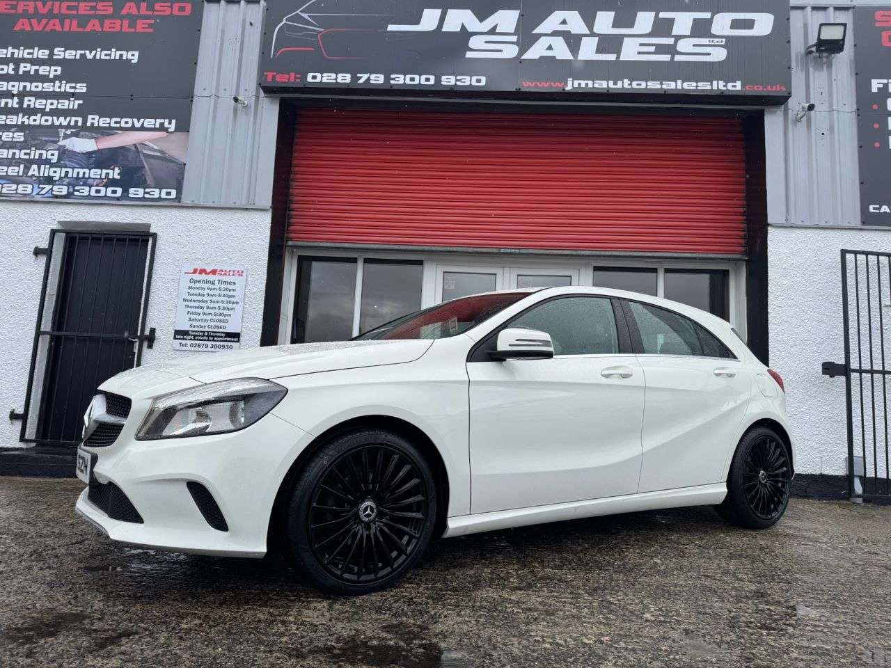 A 2016 MERCEDES-BENZ A CLASS 1.5 A180d Sport Hatchback 5dr Diesel Manual Euro 6 (s/s) (109 ps) A 2016 MERCEDES-BENZ A CLASS 1.5 A180d Sport Hatchback 5dr Diesel Manual Euro 6 (s/s) (109 ps)