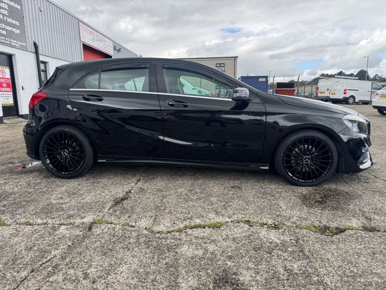 2017 MERCEDES-BENZ A CLASS 2017 MERCEDES-BENZ A CLASS