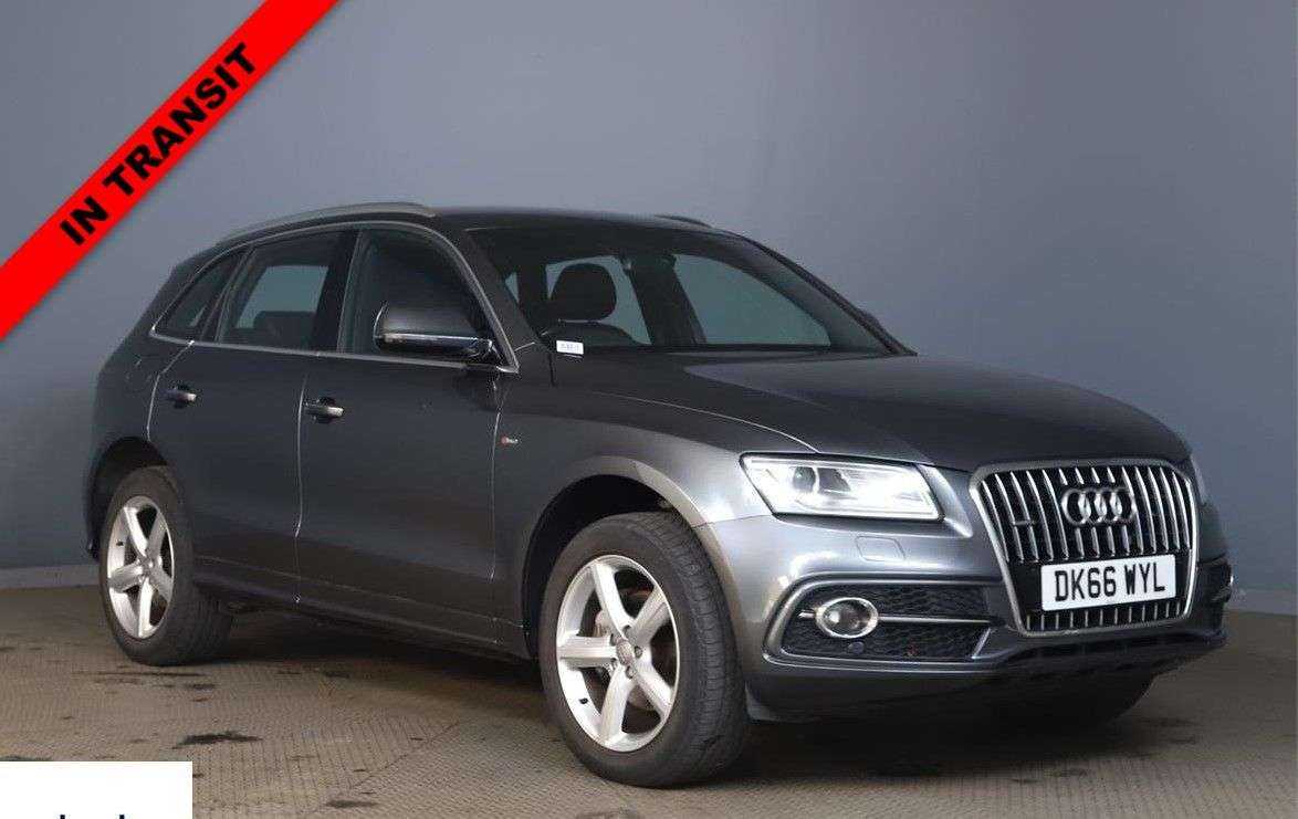 A 2016 AUDI Q5 2.0 TDI S line SUV 5dr Diesel Manual quattro Euro 6 (s/s) (150 ps) A 2016 AUDI Q5 2.0 TDI S line SUV 5dr Diesel Manual quattro Euro 6 (s/s) (150 ps)