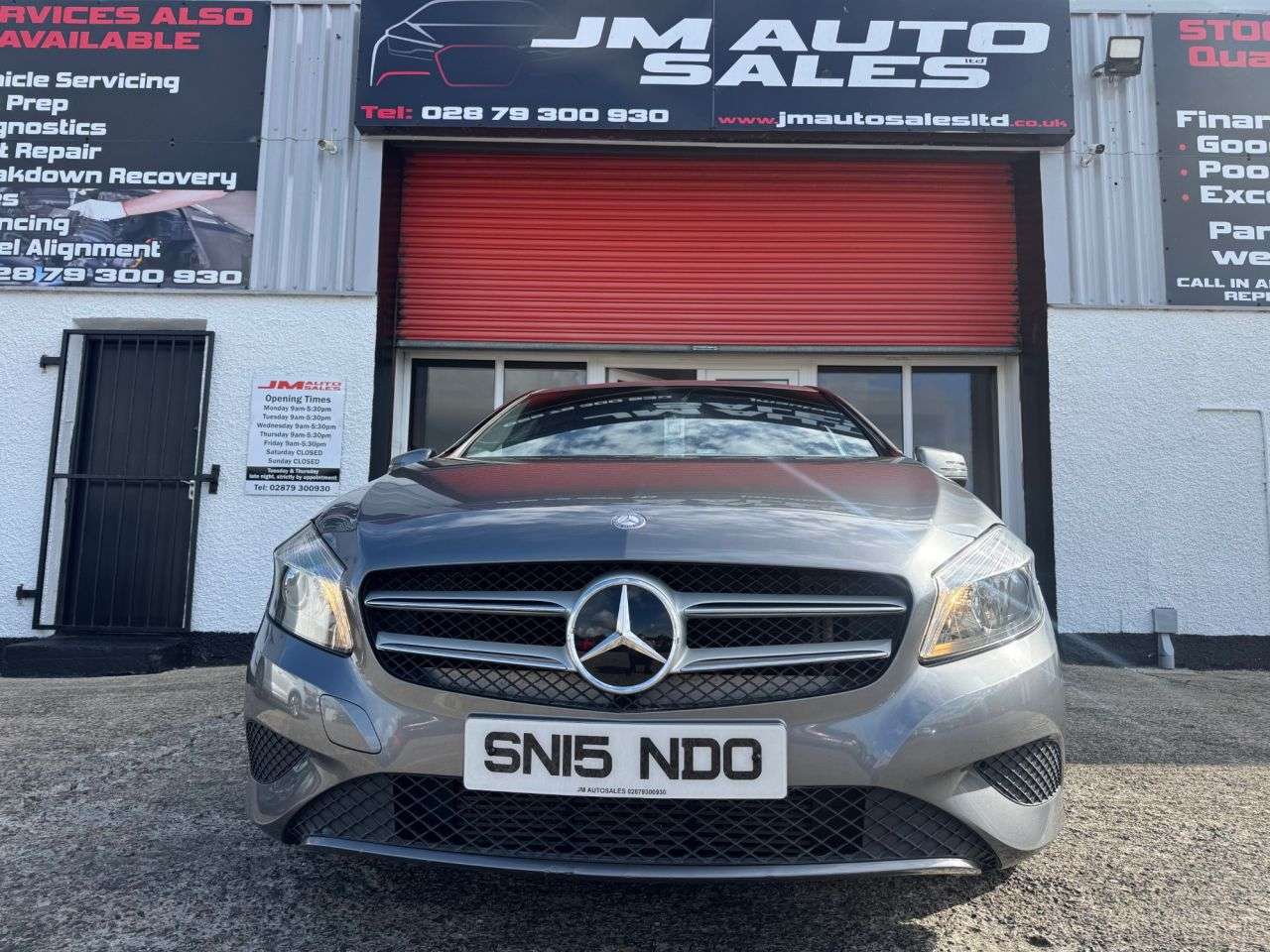 A 2015 MERCEDES-BENZ A CLASS 1.5 A180 CDI Sport Hatchback 5dr Diesel 7G-DCT Euro 5 (s/s) (109 ps) A 2015 MERCEDES-BENZ A CLASS 1.5 A180 CDI Sport Hatchback 5dr Diesel 7G-DCT Euro 5 (s/s) (109 ps)