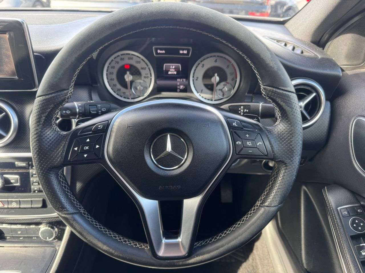 2015 MERCEDES-BENZ A CLASS 2015 MERCEDES-BENZ A CLASS