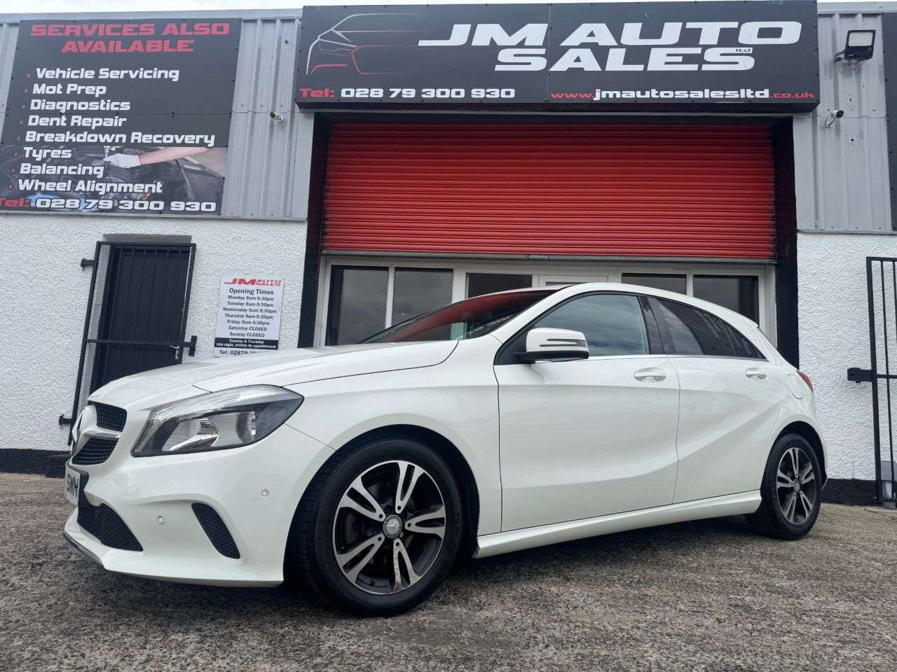 A 2016 MERCEDES-BENZ A CLASS 1.5 A180d SE (Executive) Hatchback 5dr Diesel Manual Euro 6 (s/s) (109 ps) A 2016 MERCEDES-BENZ A CLASS 1.5 A180d SE (Executive) Hatchback 5dr Diesel Manual Euro 6 (s/s) (109 ps)