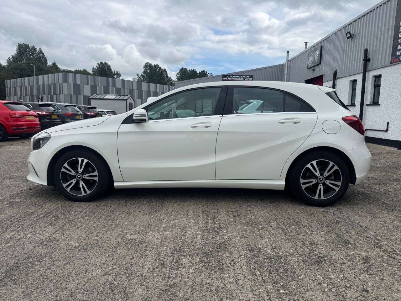 2017 MERCEDES-BENZ A CLASS 2017 MERCEDES-BENZ A CLASS