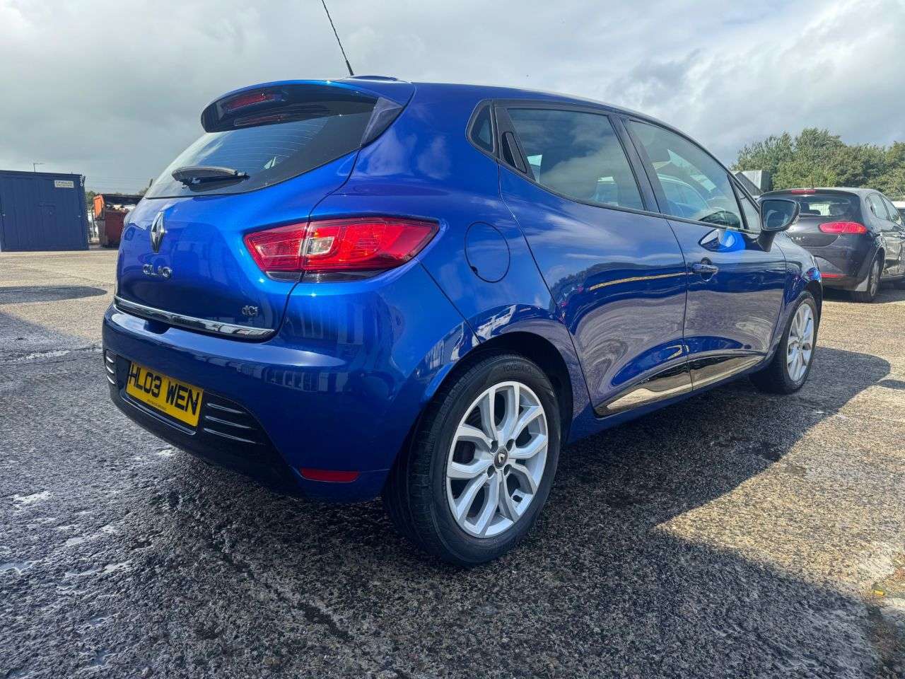 2017 RENAULT CLIO 2017 RENAULT CLIO
