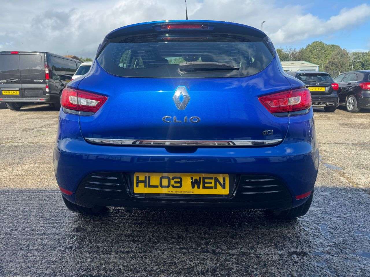 2017 RENAULT CLIO 2017 RENAULT CLIO