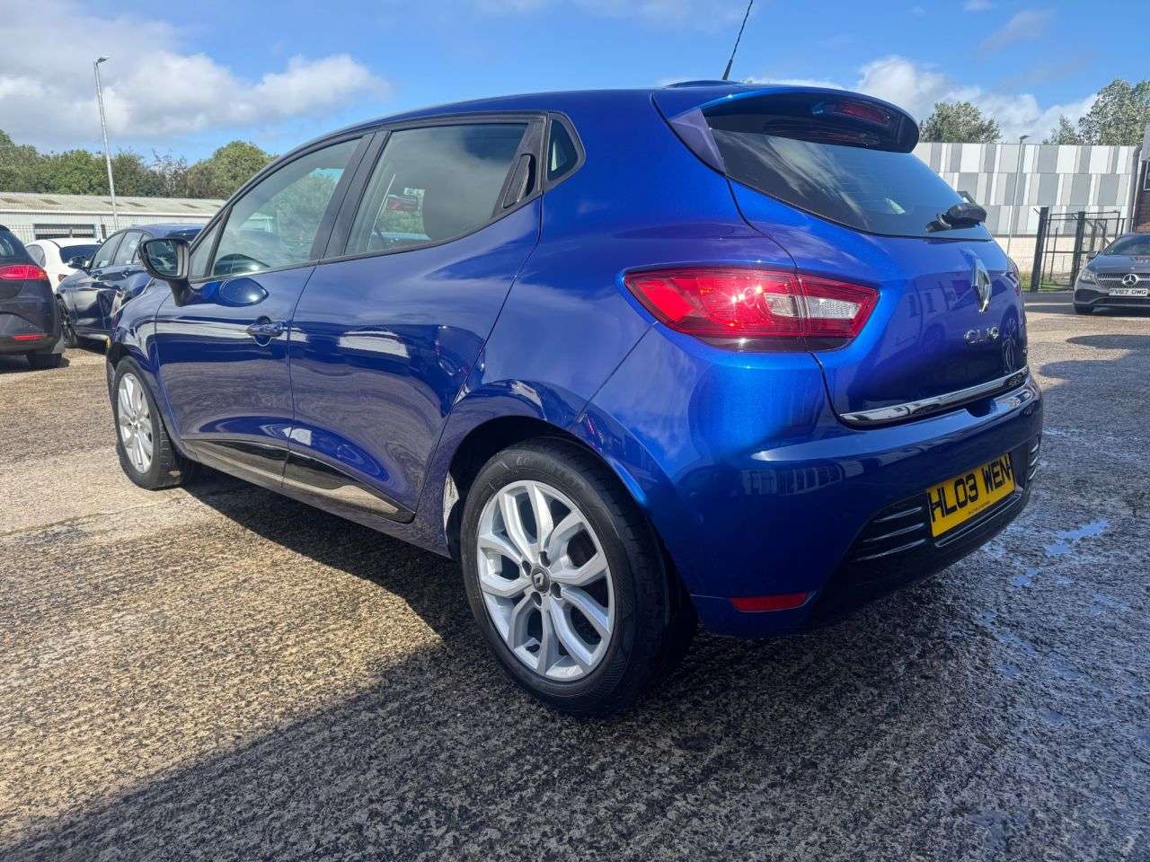 2017 RENAULT CLIO 2017 RENAULT CLIO