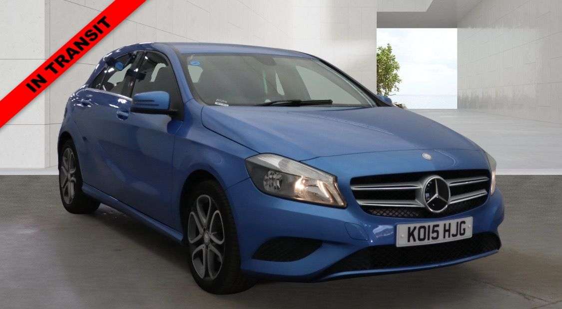 A 2015 MERCEDES-BENZ A CLASS 1.5 A180 CDI Sport Hatchback 5dr Diesel 7G-DCT Euro 5 (s/s) (109 ps) A 2015 MERCEDES-BENZ A CLASS 1.5 A180 CDI Sport Hatchback 5dr Diesel 7G-DCT Euro 5 (s/s) (109 ps)