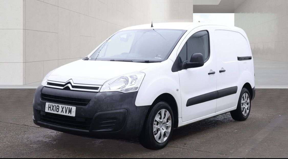 A 2018 CITROEN BERLINGO 1.6 BlueHDi 625 LX Panel Van 5dr Diesel Manual L1 (112 g/km, 100 bhp) A 2018 CITROEN BERLINGO 1.6 BlueHDi 625 LX Panel Van 5dr Diesel Manual L1 (112 g/km, 100 bhp)