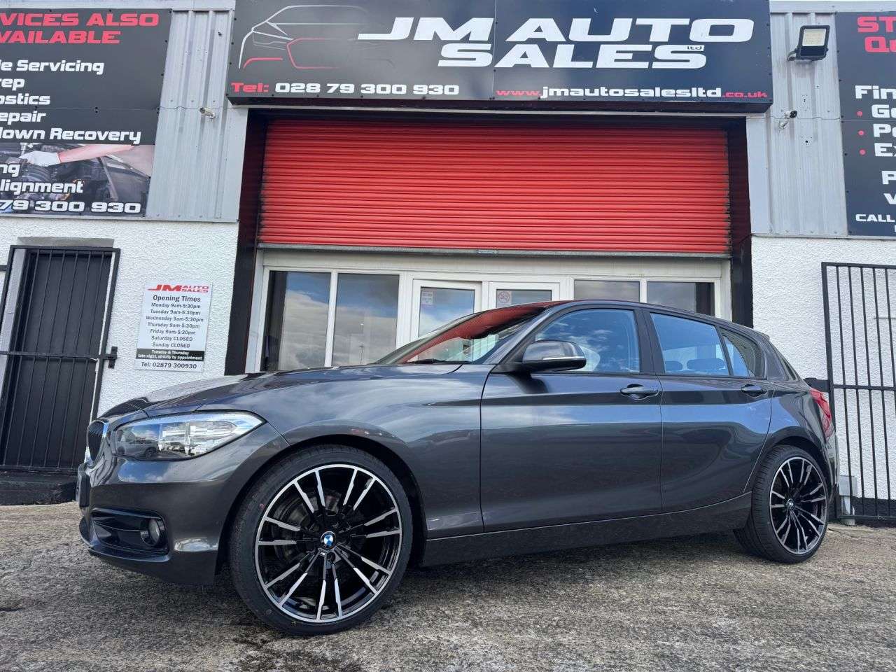 A 2018 BMW 1 SERIES 1.5 116d Sport Hatchback 5dr Diesel Manual Euro 6 (s/s) (116 ps) A 2018 BMW 1 SERIES 1.5 116d Sport Hatchback 5dr Diesel Manual Euro 6 (s/s) (116 ps)