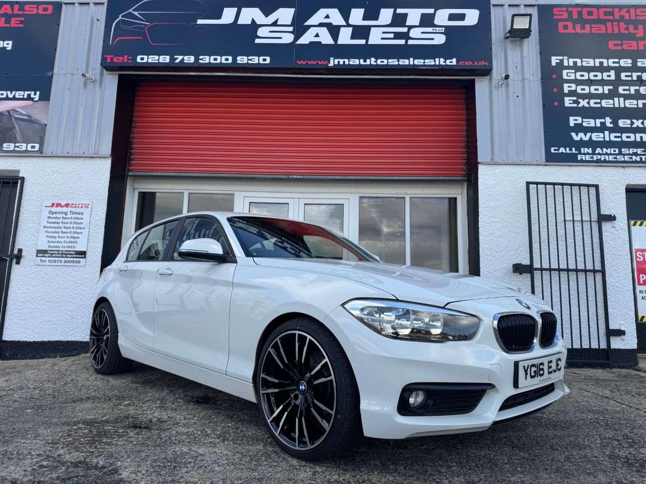 A 2016 BMW 1 SERIES 1.5 116d ED Plus Hatchback 5dr Diesel Manual Euro 6 (s/s) (116 ps) A 2016 BMW 1 SERIES 1.5 116d ED Plus Hatchback 5dr Diesel Manual Euro 6 (s/s) (116 ps)