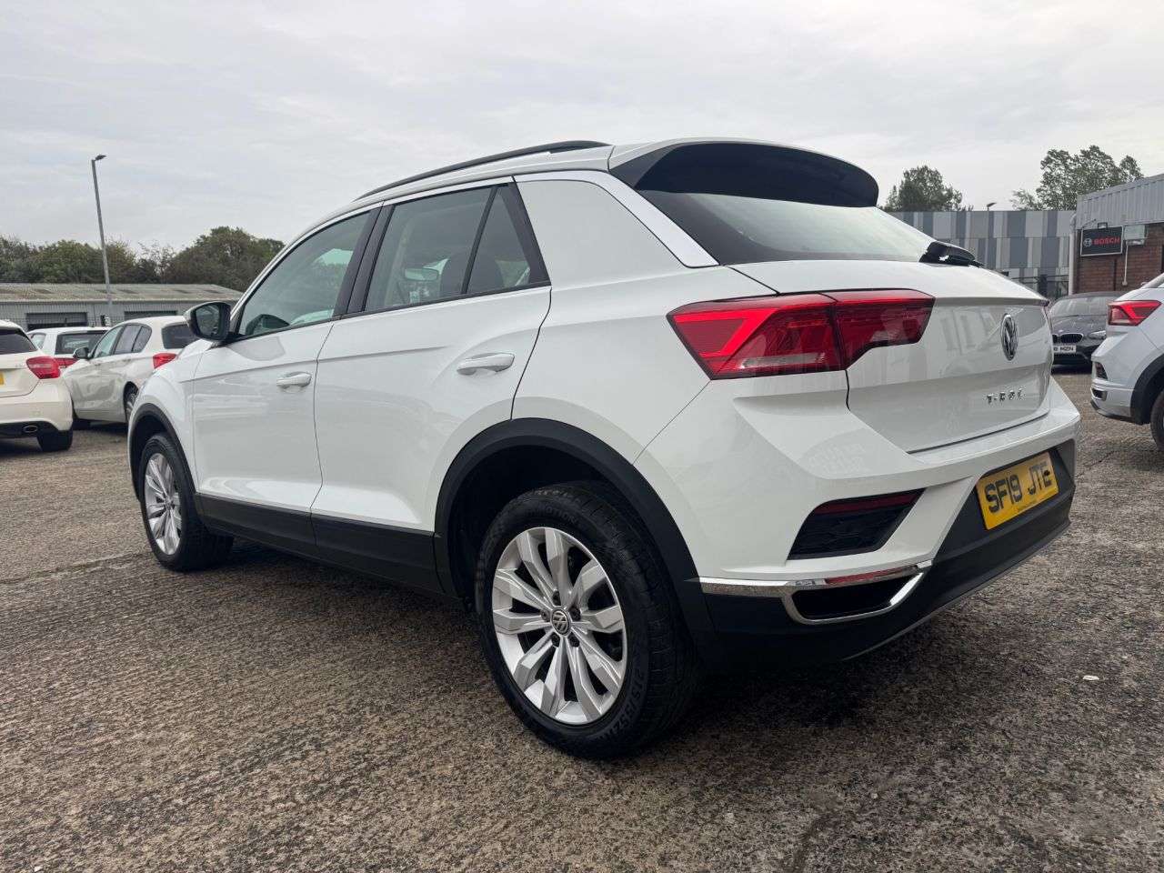 2019 VOLKSWAGEN T-ROC 2019 VOLKSWAGEN T-ROC