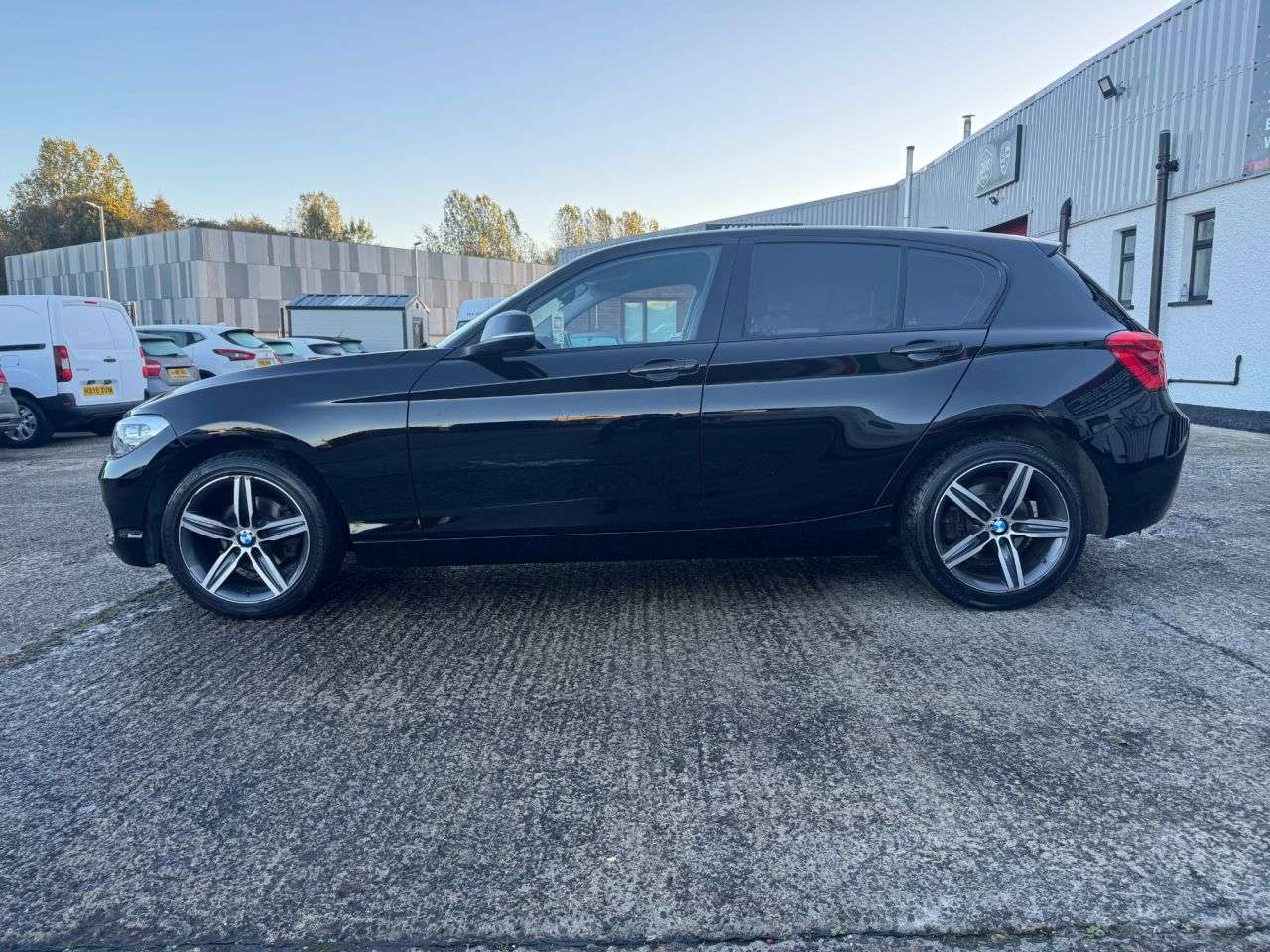 2017 BMW 1 SERIES 2017 BMW 1 SERIES