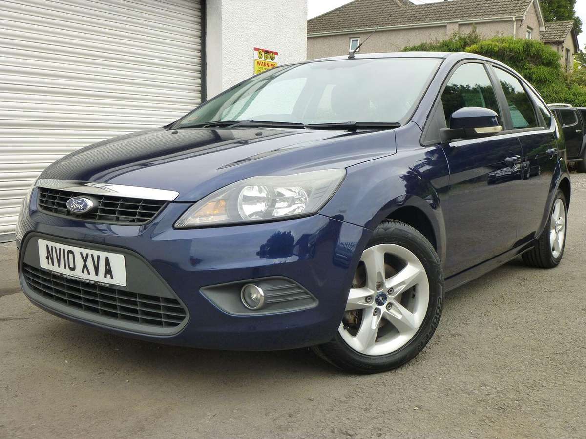 Check out this Ford Focus 2010 Petrol Manual