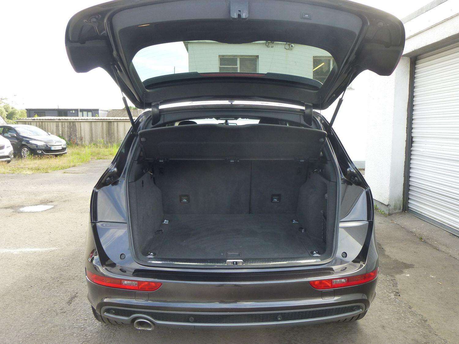 2016 AUDI Q5 2016 AUDI Q5