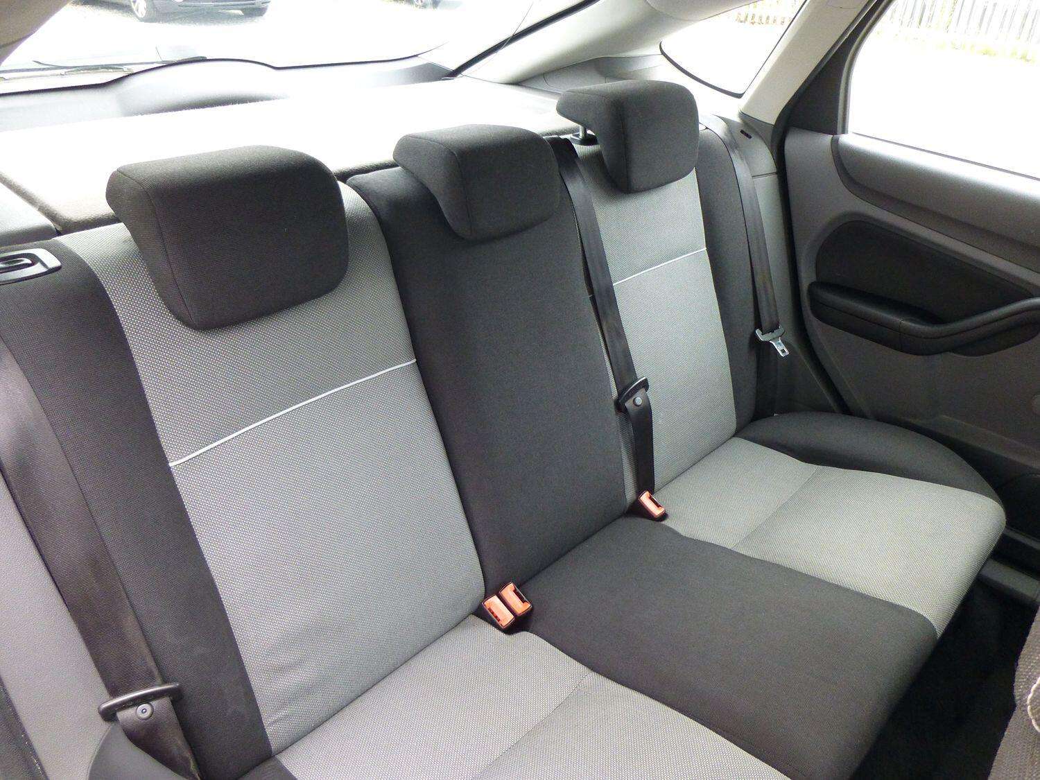 2010 FORD FOCUS 2010 FORD FOCUS