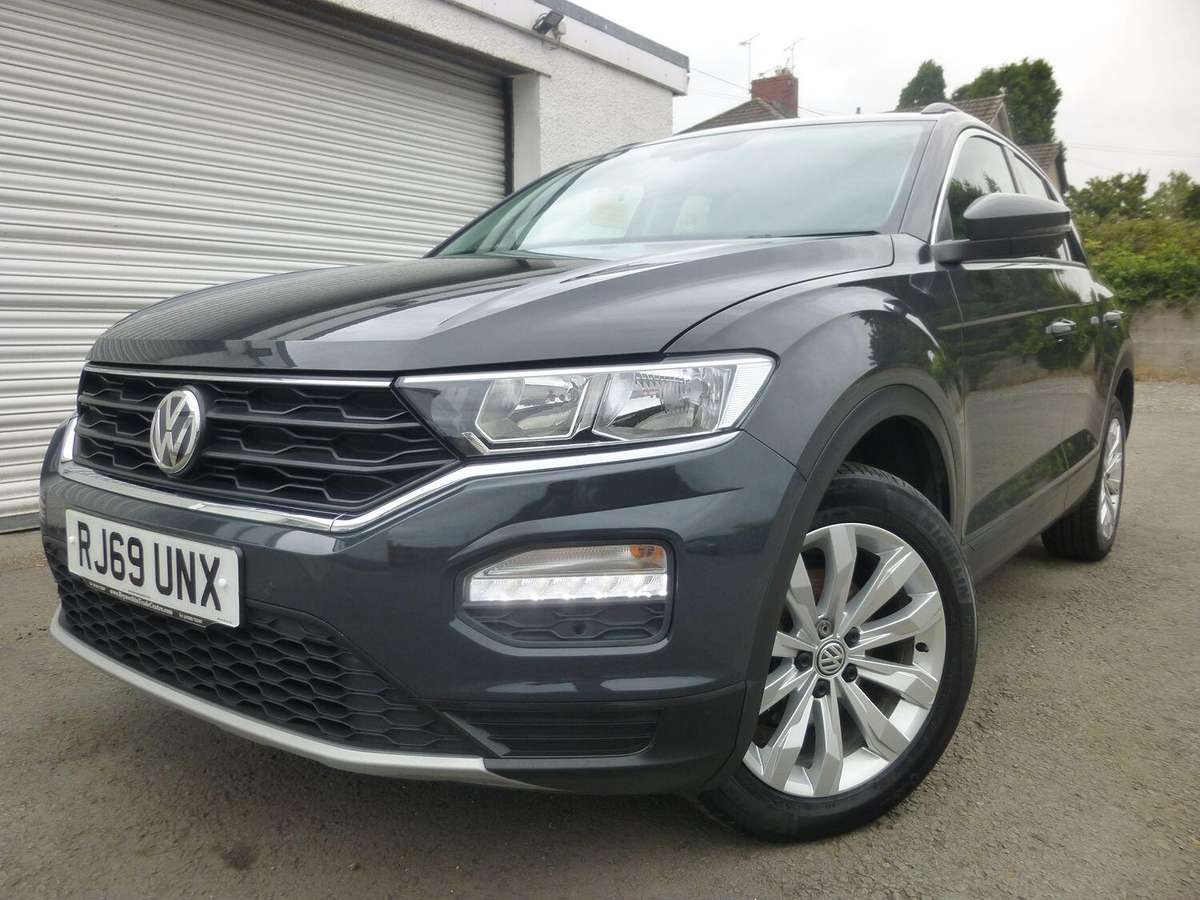 Check out this Volkswagen T-roc 2020 Petrol Manual