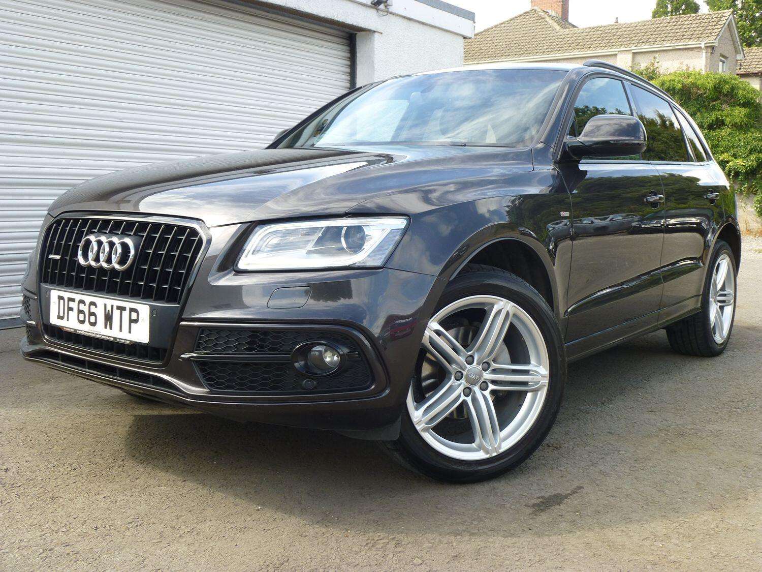 A 2016 AUDI Q5 2.0 TDI 190 BHP QUATTRO S LINE PLUS S-TRONIC EURO6 ULEZ COMPLIANT SUV A 2016 AUDI Q5 2.0 TDI 190 BHP QUATTRO S LINE PLUS S-TRONIC EURO6 ULEZ COMPLIANT SUV