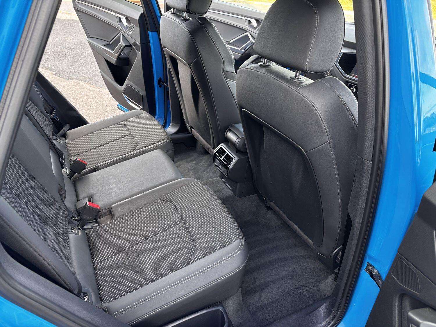 2019 AUDI Q3 2019 AUDI Q3