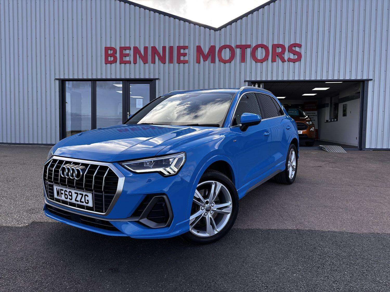 2019 AUDI Q3 2019 AUDI Q3