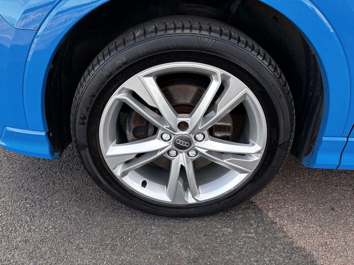 2019 AUDI Q3 2019 AUDI Q3