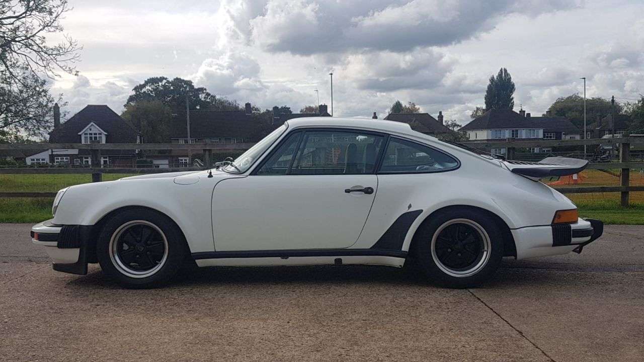 1972 PORSCHE 911 1972 PORSCHE 911