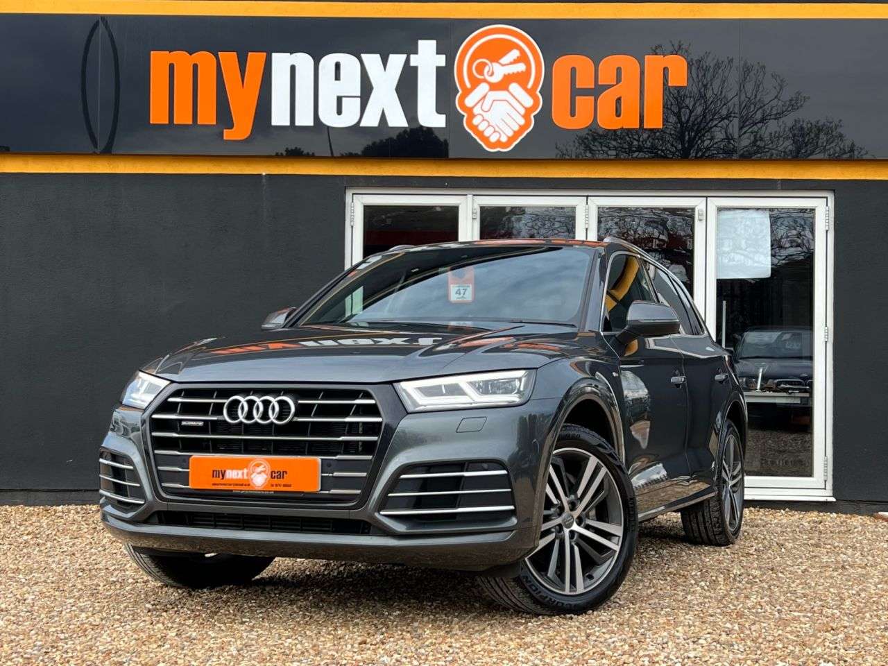 A 2019 AUDI Q5 TFSI E S LINE COMPETITION QUATTRO A 2019 AUDI Q5 TFSI E S LINE COMPETITION QUATTRO