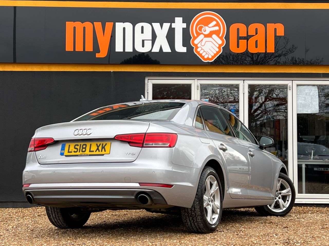 2018 AUDI A4 2018 AUDI A4