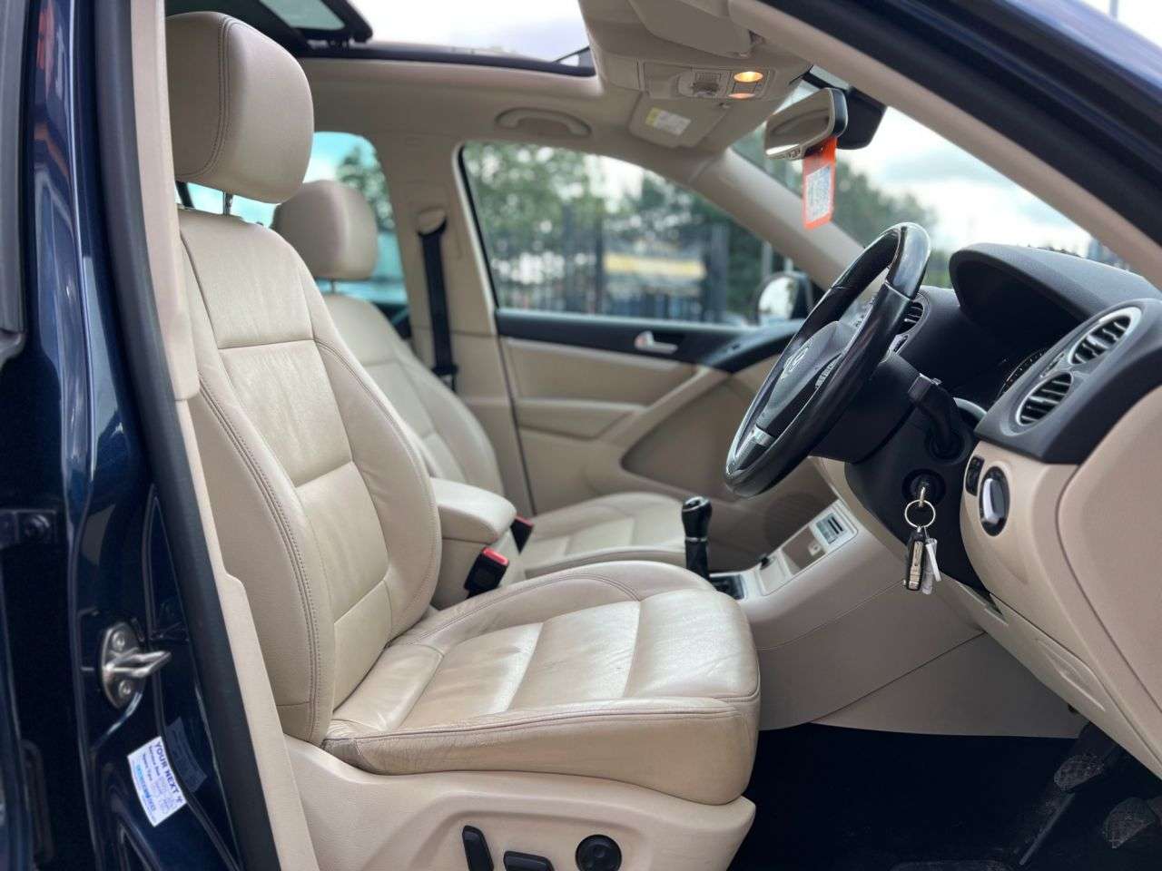 2015 VOLKSWAGEN TIGUAN 2015 VOLKSWAGEN TIGUAN