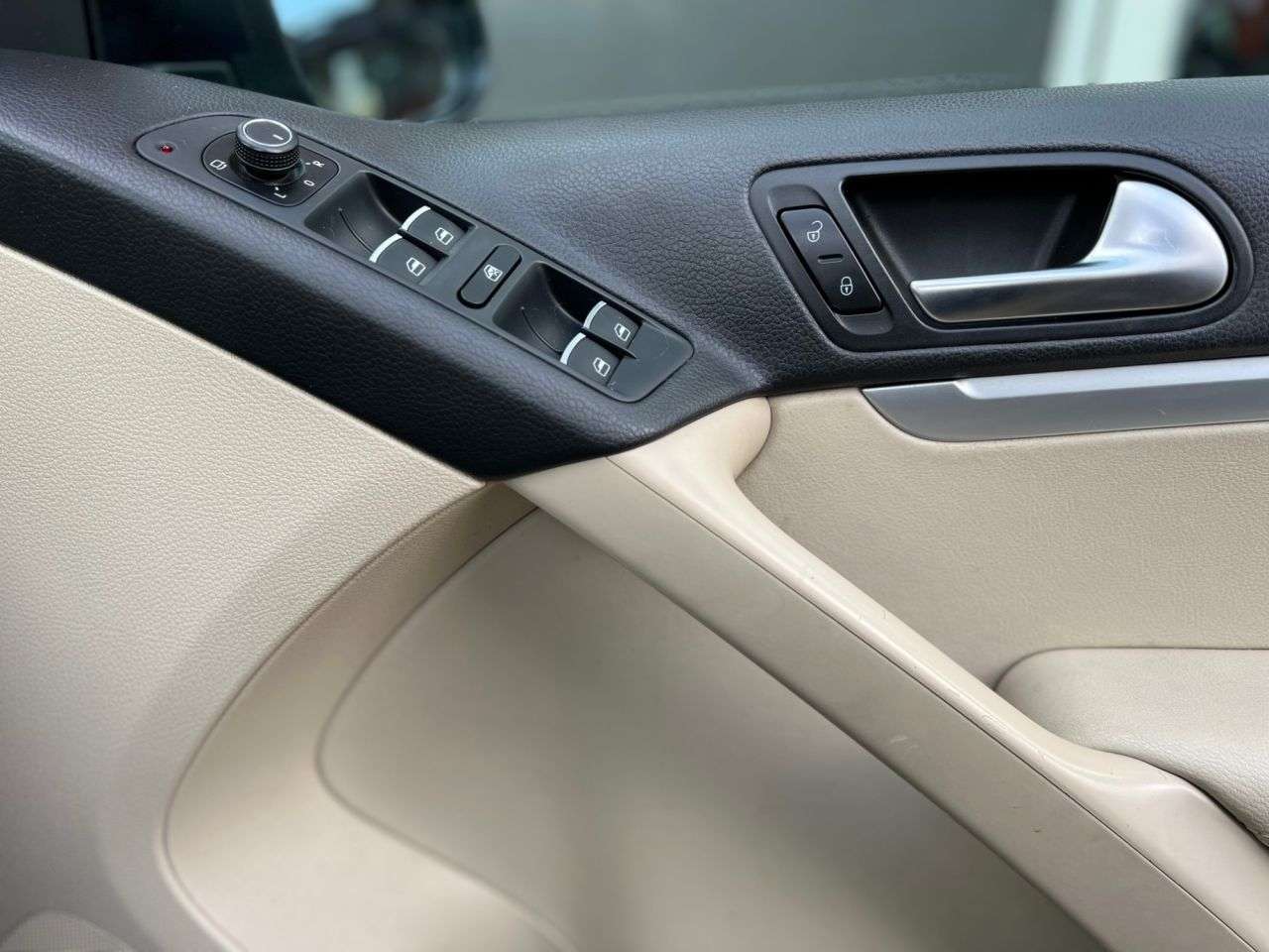 2015 VOLKSWAGEN TIGUAN 2015 VOLKSWAGEN TIGUAN