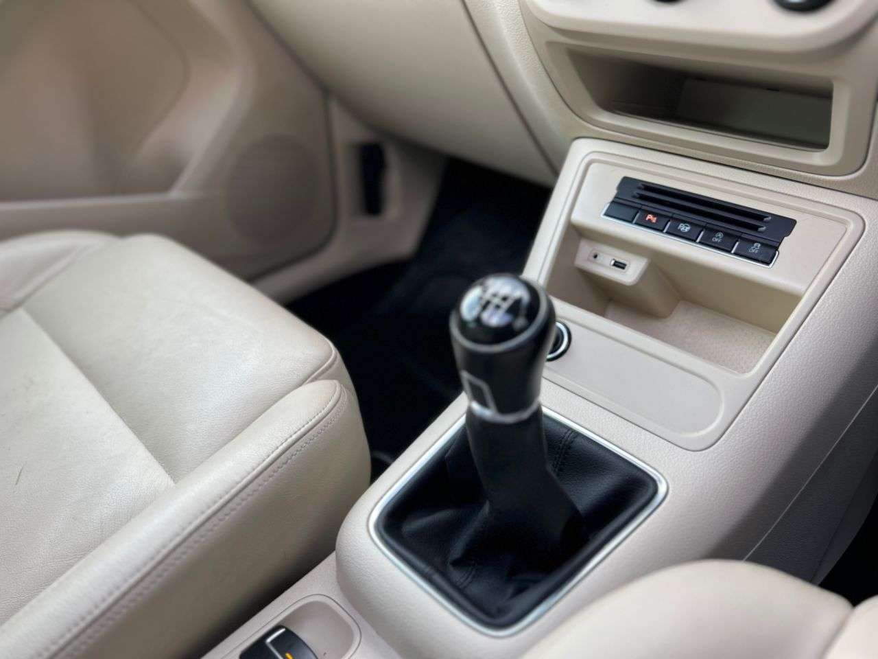 2015 VOLKSWAGEN TIGUAN 2015 VOLKSWAGEN TIGUAN