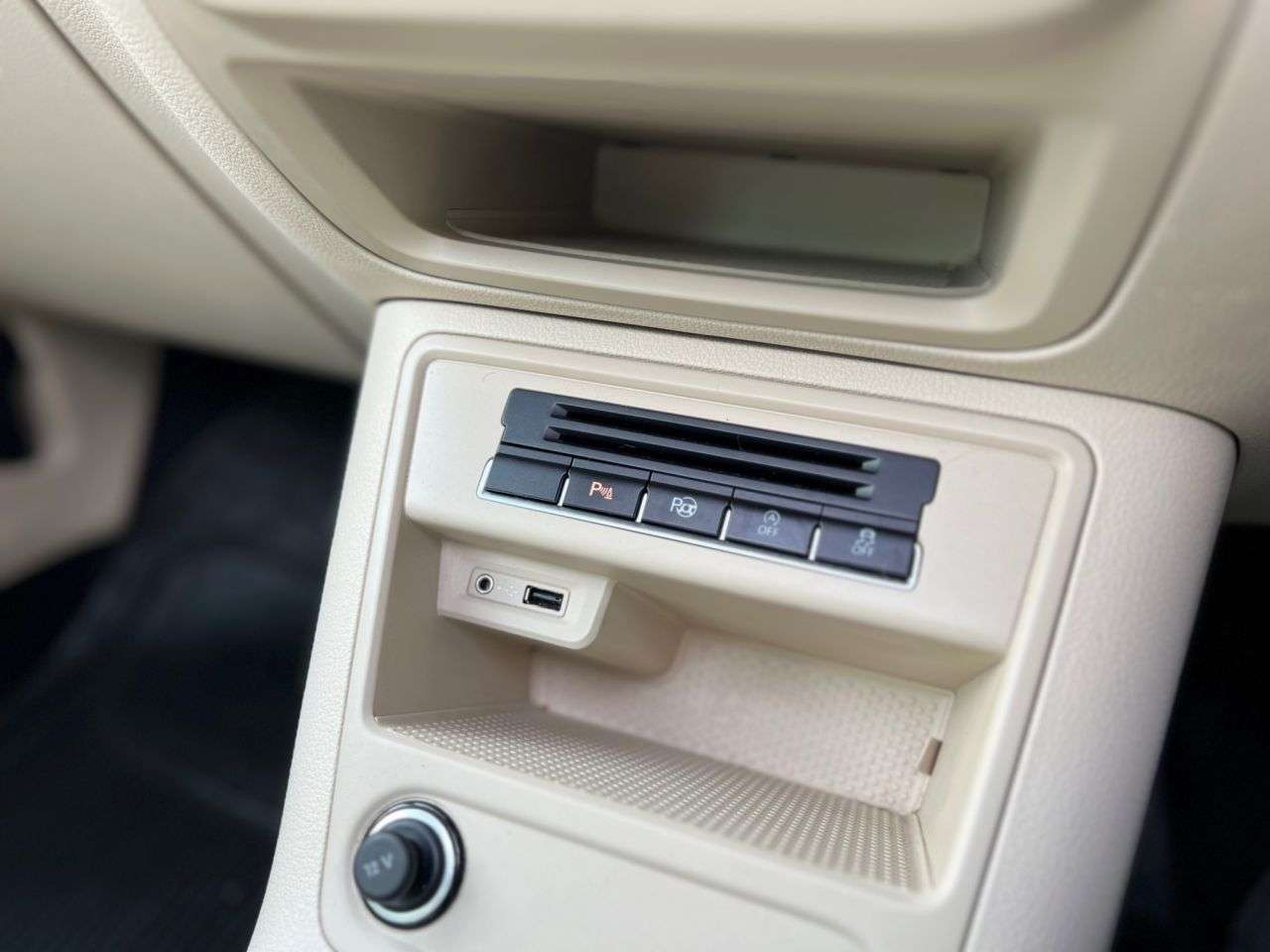 2015 VOLKSWAGEN TIGUAN 2015 VOLKSWAGEN TIGUAN