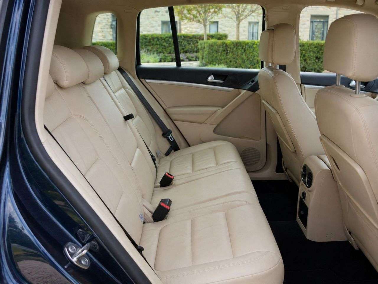 2015 VOLKSWAGEN TIGUAN 2015 VOLKSWAGEN TIGUAN