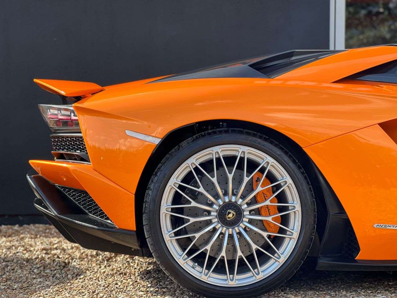2019 LAMBORGHINI AVENTADOR S 2019 LAMBORGHINI AVENTADOR S