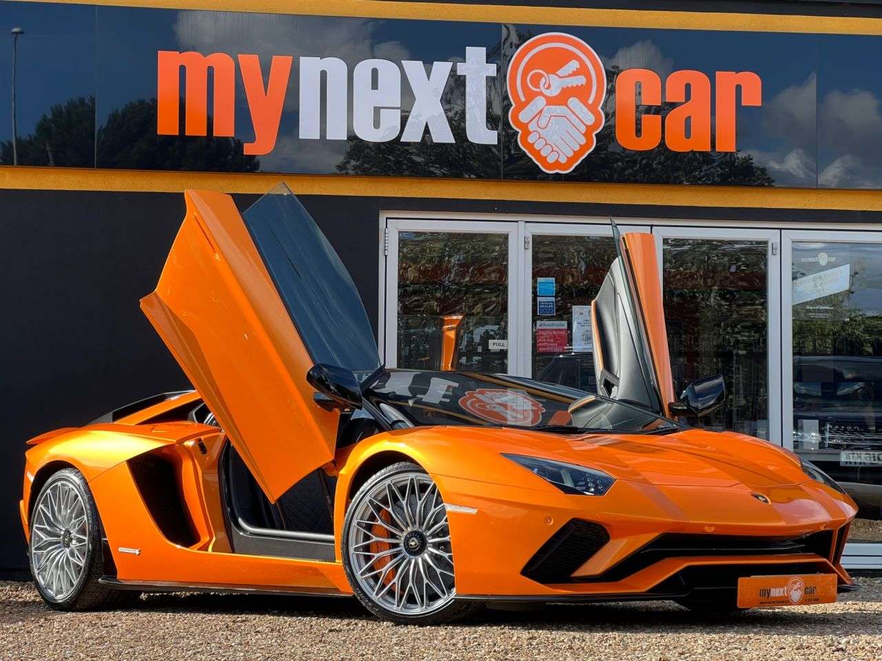 A 2019 LAMBORGHINI AVENTADOR S 6.5 V12 LP 740-4 S Roadster ISR 4WD Euro 6 2dr ARCANCIO ATLAS/ STYLE PACK/ A 2019 LAMBORGHINI AVENTADOR S 6.5 V12 LP 740-4 S Roadster ISR 4WD Euro 6 2dr ARCANCIO ATLAS/ STYLE PACK/