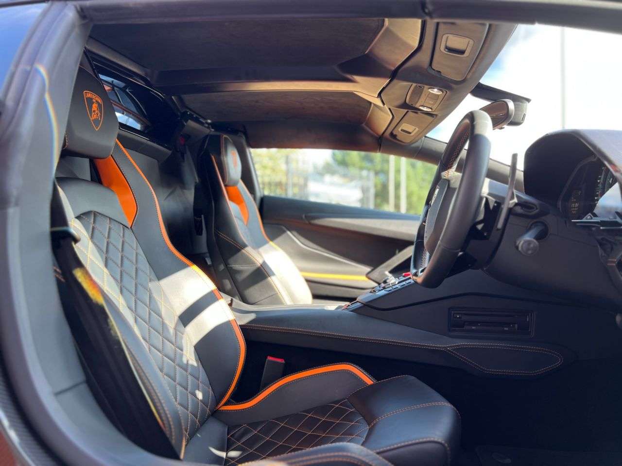 2019 LAMBORGHINI AVENTADOR S 2019 LAMBORGHINI AVENTADOR S