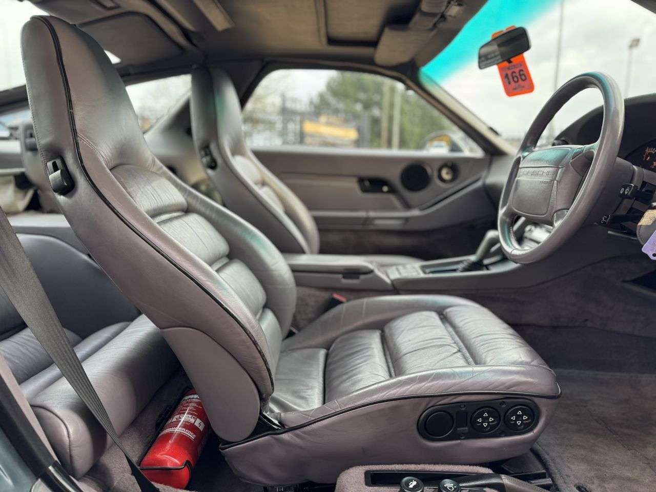 1994 PORSCHE 928 1994 PORSCHE 928