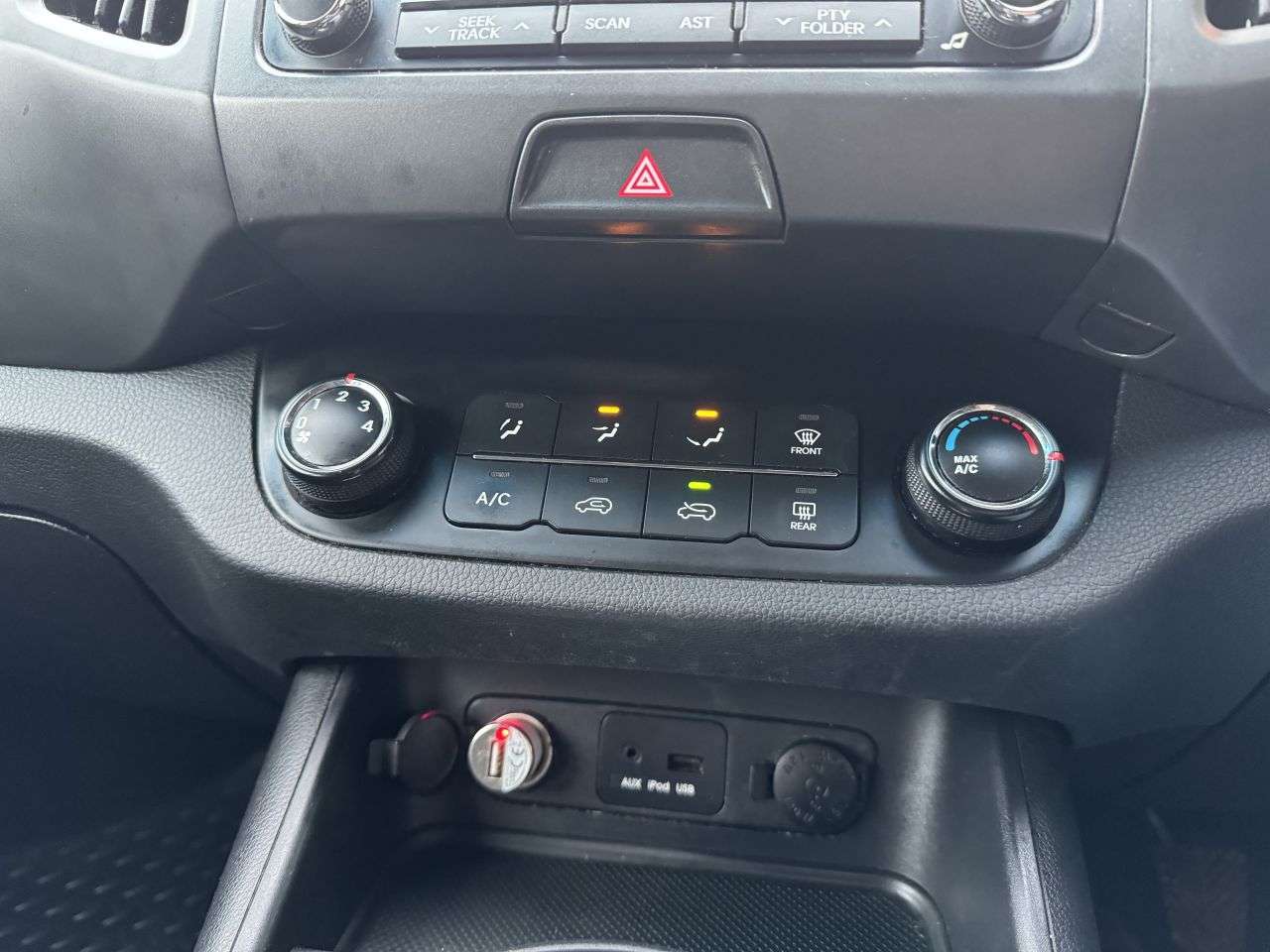 2012 KIA SPORTAGE 2012 KIA SPORTAGE